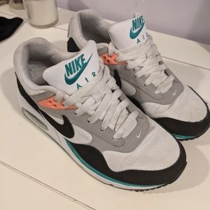 Rare Nike Air Max Correlates Size 6.5W